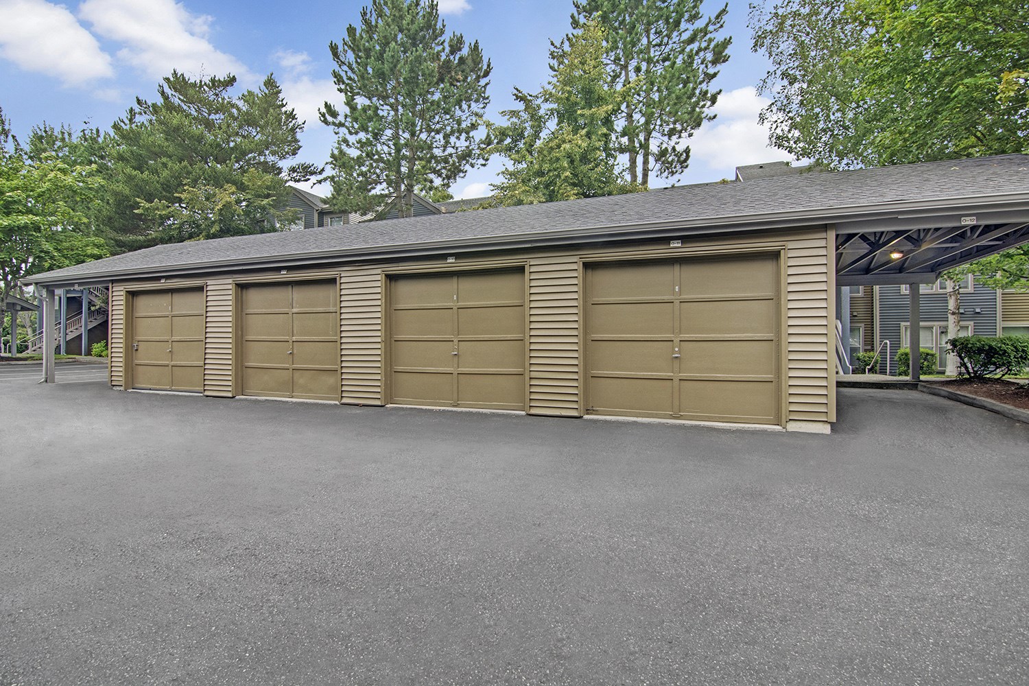 On The Green Apartment Homes, 12303 Harbour Pointe Blvd., Mukilteo, WA RentCafe